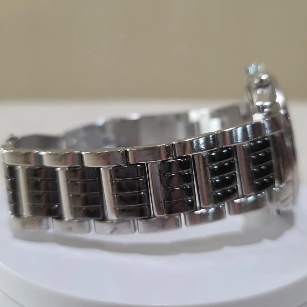 August Steiner Men's AS8070SS Swiss Quartz Month Date Silvertone Wrist Watch